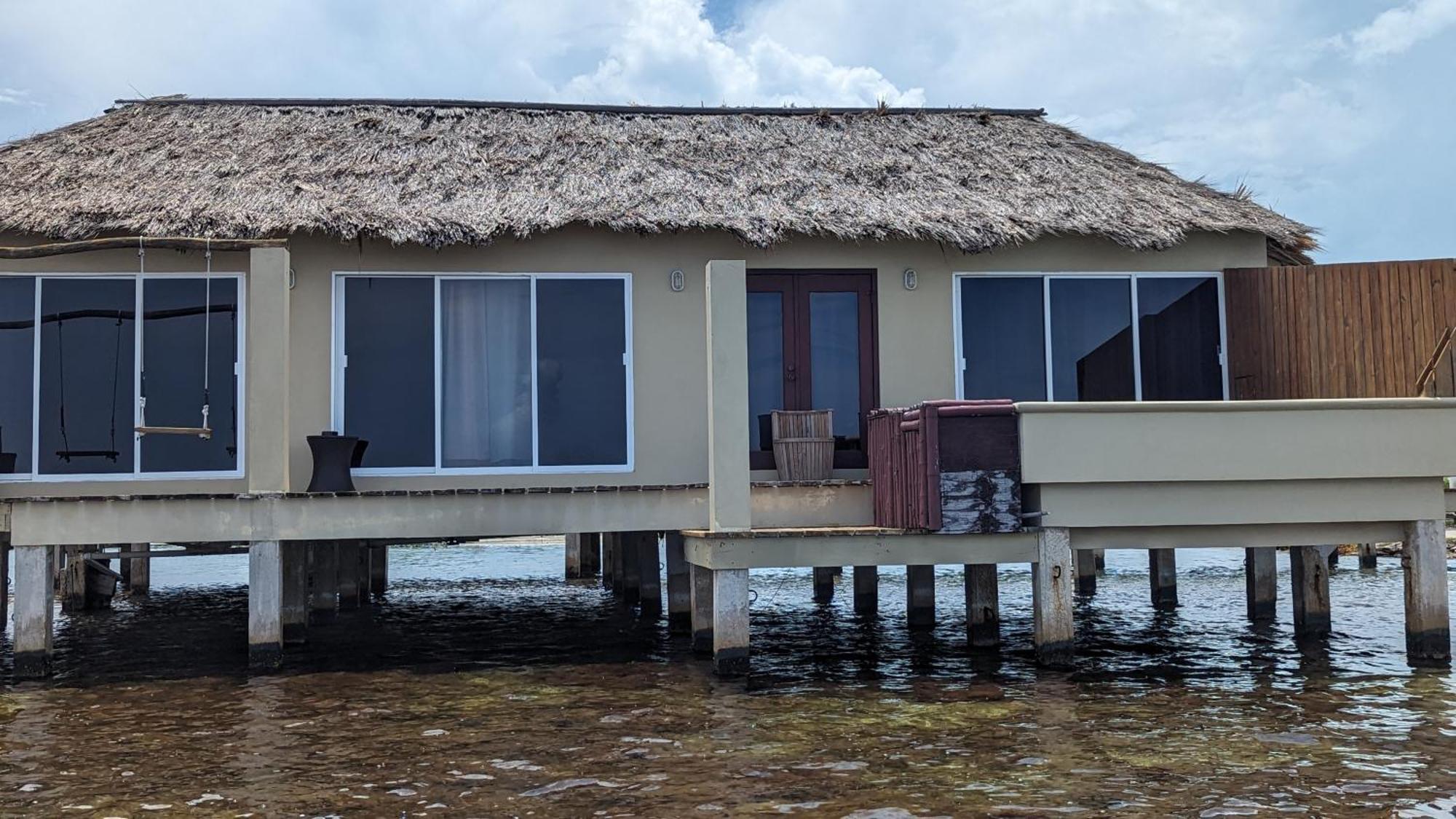 Lina Point Belize Overwater Resort San Pedro  Extérieur photo